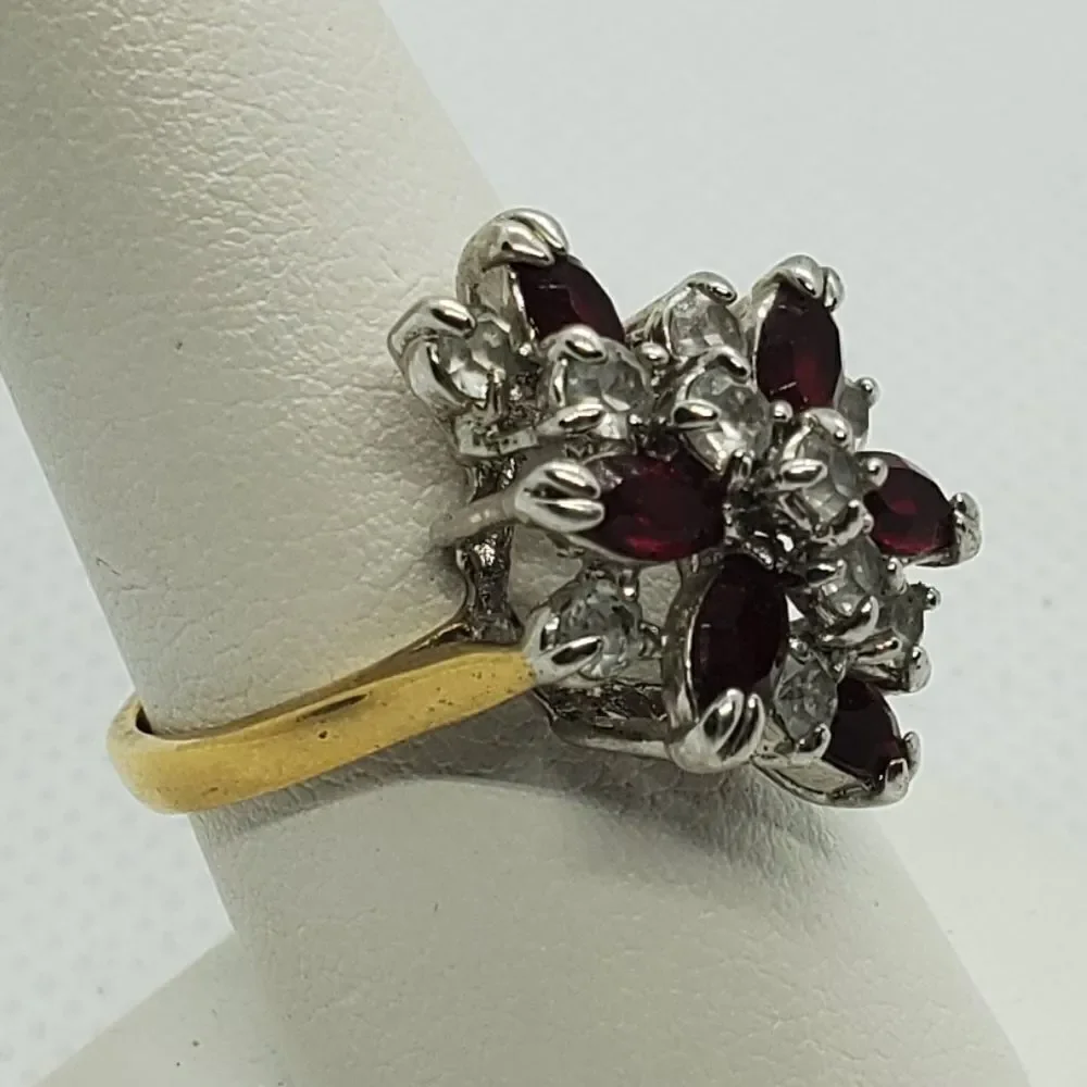 Vintage Gold Tone & Silver Tone Red & Clear Rhinestone Ring (8)